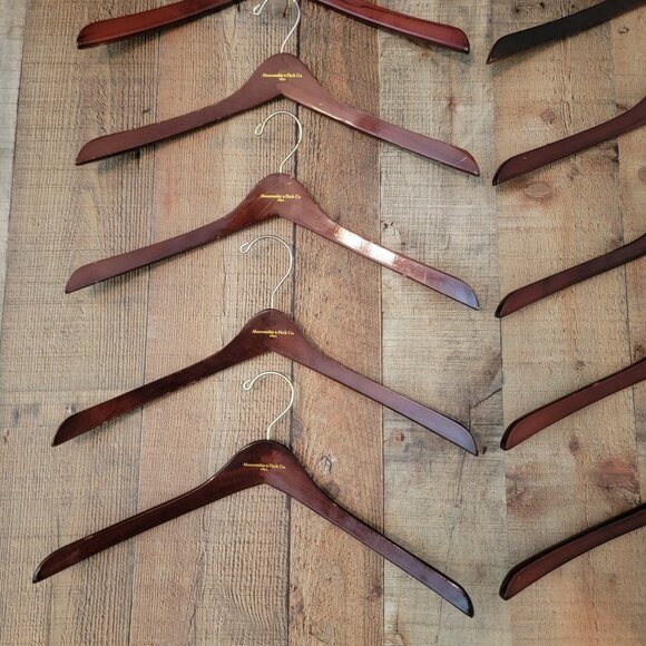 For @mistermark1125 Only - Abercrombie and Fitch Retail Wooden Hangers - 17 - Picture 2 of 12